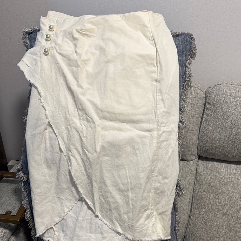 Gianni Bini Cream Midi Skirt with Button Detail